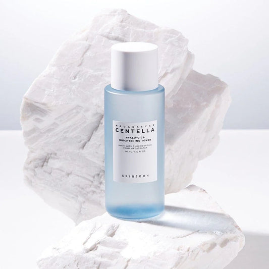 Hyalu-Cica Brightening Toner